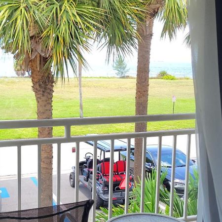 Manatee, Studio202, Beach Steps Away! Pool+Wifi 拉斯金 外观 照片
